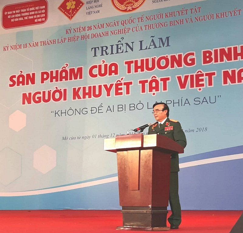 Triển lãm sản phẩm của thương binh và người khuyết tật